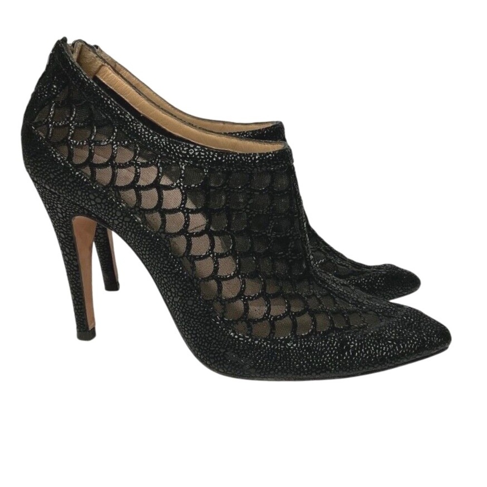 Carmen Marc Valvo Booties Mesh Stiletto Heels‎ Pointed Toe Black Size 7